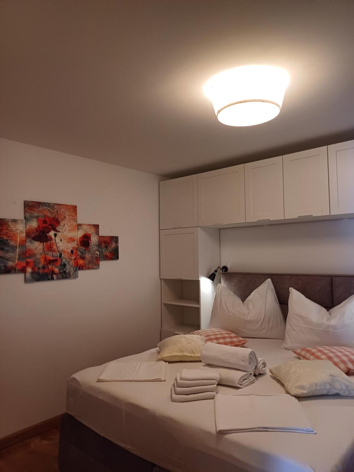 Appartamento Magdalena Galileo Makarska Esterno foto